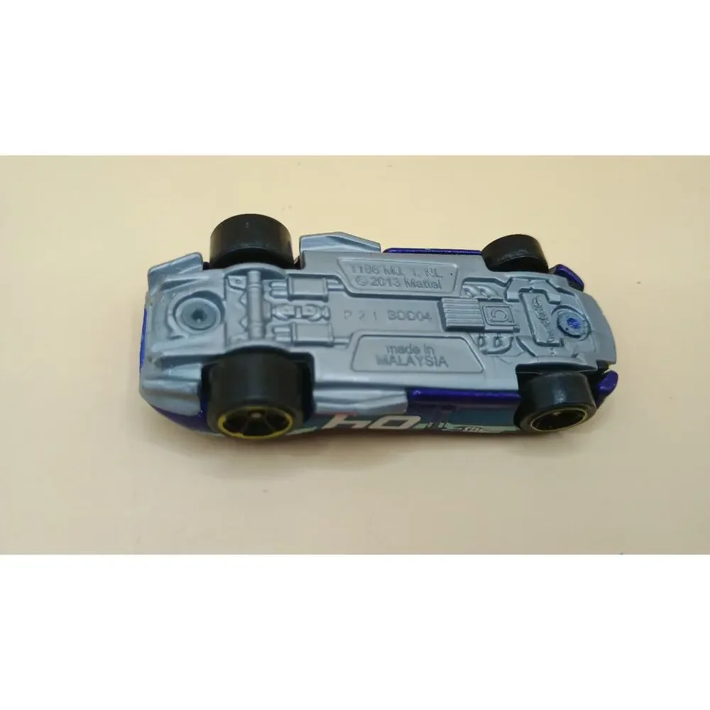 Hot Wheels BDD04 Dark Blue Convertible Loose Die Cast Car 1:64 2013 Malaysia